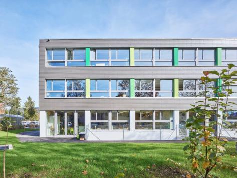 Wichtrach, Schulhaus Stadelfeld