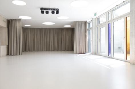 Münsingen Schulhaus Schlossmatt Prisma