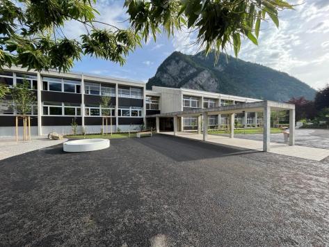 Schulhaus Steindler, Unterseen