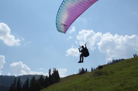 Büroausflug, Gleitschirm, H+R Architekten 