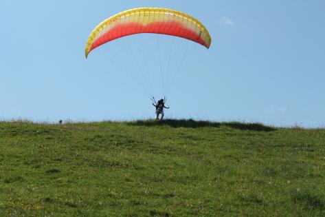 Büroausflug, Gleitschirm, H+R Architekten 